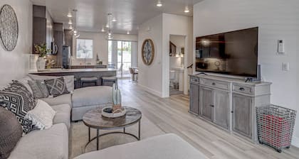 Pool Open! | Warm Pool, Hot Tubs, Slide, Waterfall | New 2020 | #39