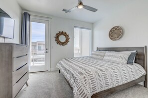 4 chambres, lit parapluie, Wi-Fi gratuit, draps fournis