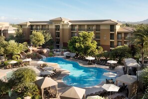 Outdoor pool, a heated pool - Westin Kierland Villas -full resort access (Scottsdale)
