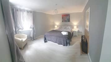 2 soverom, strykejern/-brett, wi-fi og sengetøy