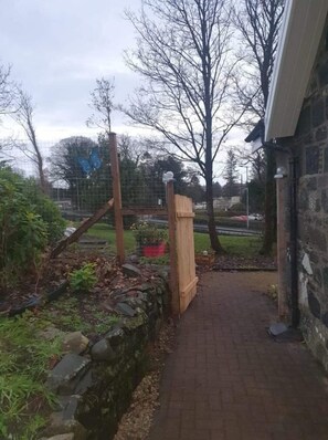 Property grounds - Modernised 1720s cottage, Newton Stewart, Scotland (Newton Stewart)