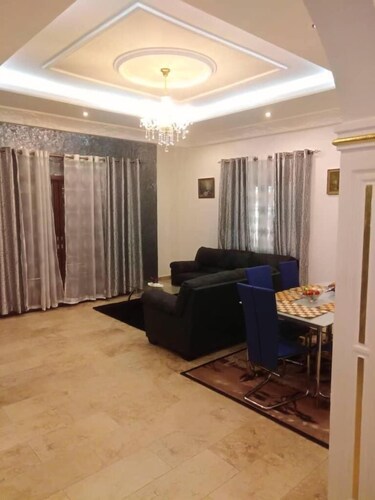 stoning 3-Bed Apartment by the beach in Kribi