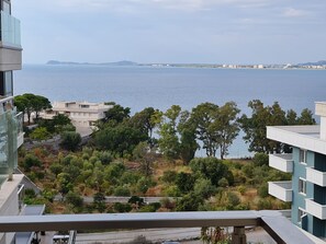 Property grounds - Holiday One Bedroom Sea View Apartment Vlore (Vlore)