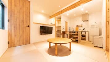 Standard Studio, Non Smoking (101) | 1 bedroom, free WiFi, bed sheets