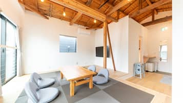 Economy Apartment, Non Smoking (201) | 1 bedroom, free WiFi, bed sheets