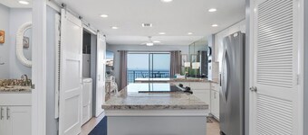 Windjammer by Distinctive Beach Rentals