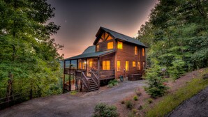 Cabin, 4 Bedrooms | Exterior