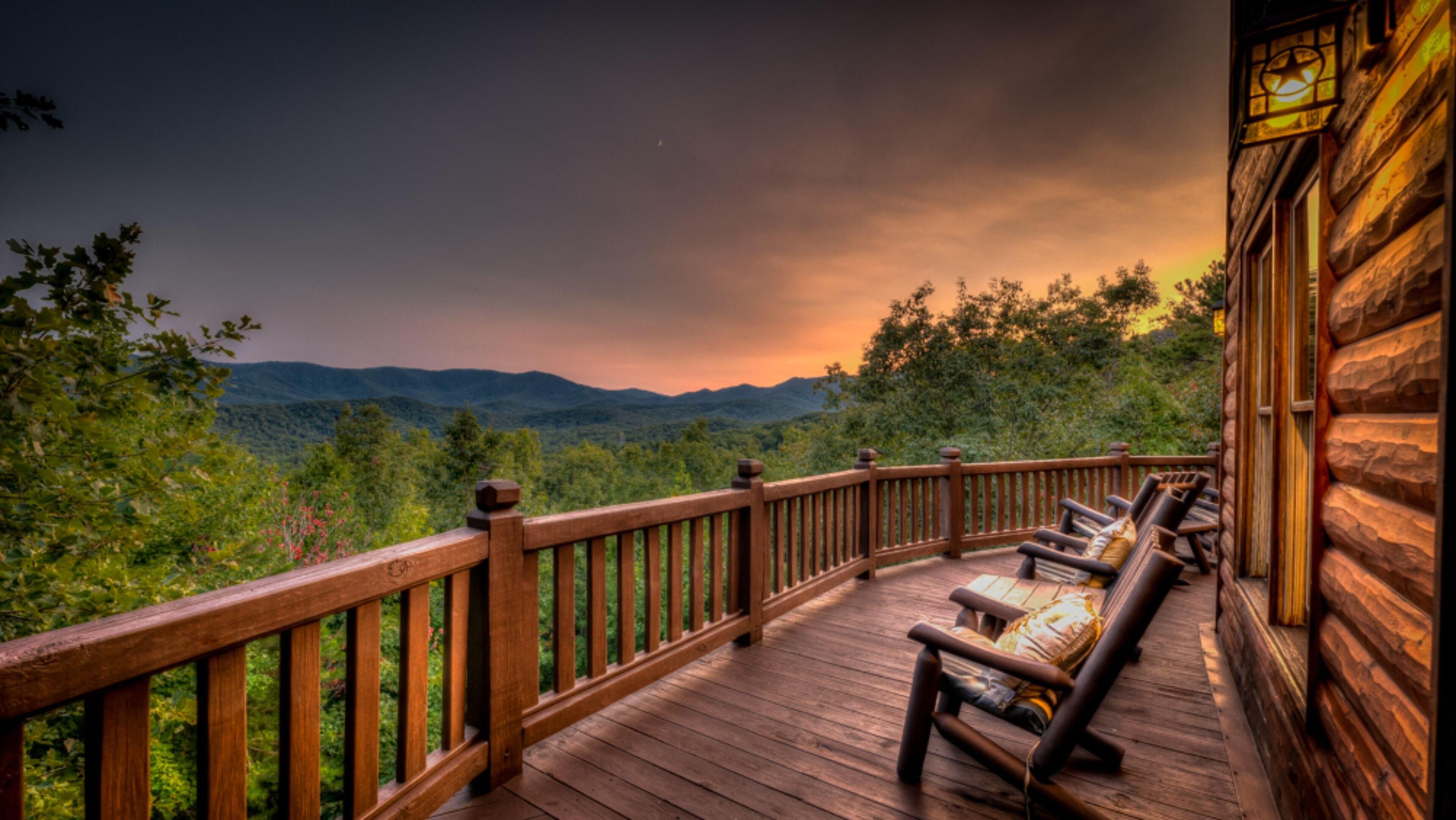 Cabin, 4 Bedrooms | Balcony