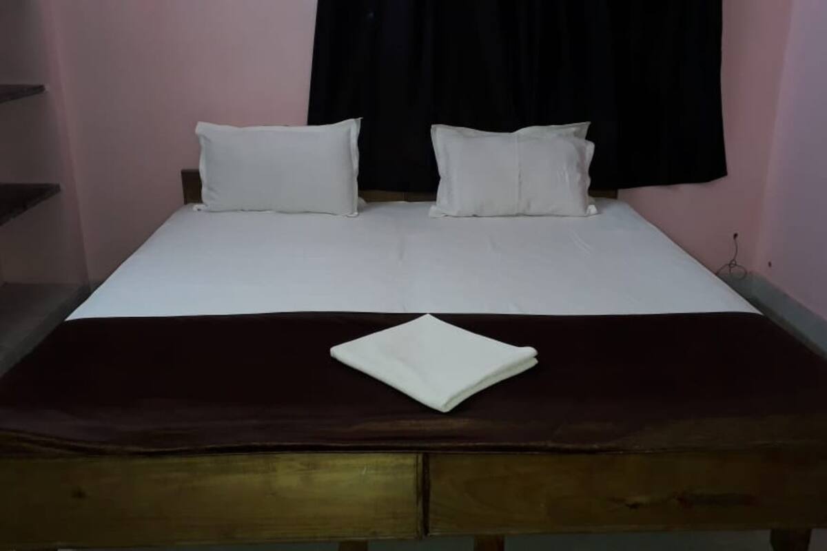 Egyptian cotton sheets, premium bedding, down duvets, memory-foam beds