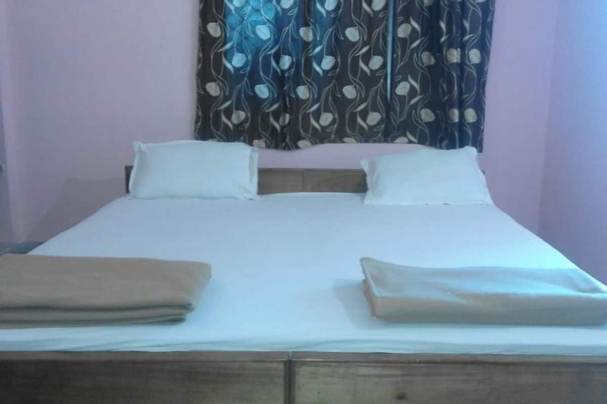 Egyptian cotton sheets, premium bedding, down duvets, memory-foam beds