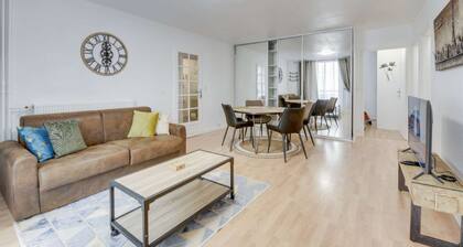 Chic and spacious apart with parking