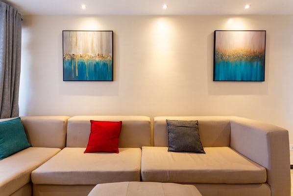 Apartment | Living area