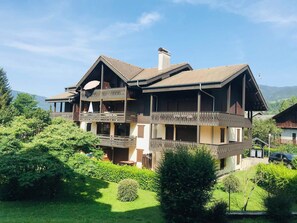 Exterior - Charming Apartment in Samoëns with Balcony and Parking, Sleeps 6 (Samoëns)