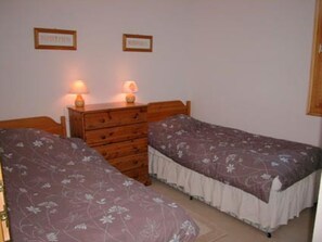 3 chambres, accès au Wi-Fi (inclus)