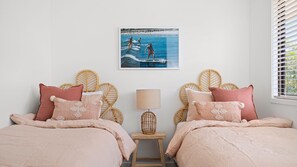 4 chambres, fer et planche à repasser, accès au Wi-Fi (inclus)