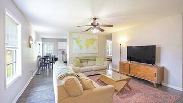 Televisie en een kantoor