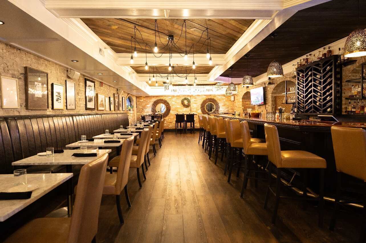 Bar (en la propiedad)