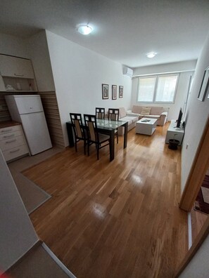 Living area - Fans Apartments - Skopje (Skopje)