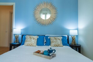 3 bedrooms, iron/ironing board, WiFi, bed sheets - Zara D'Amare by Yohome in Pesaro Beach 10 meters from the beach (Pesaro)