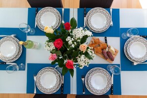 Dining - Zara D'Amare by Yohome at Pesaro Beach, 10 meters from the beach (Pesaro)