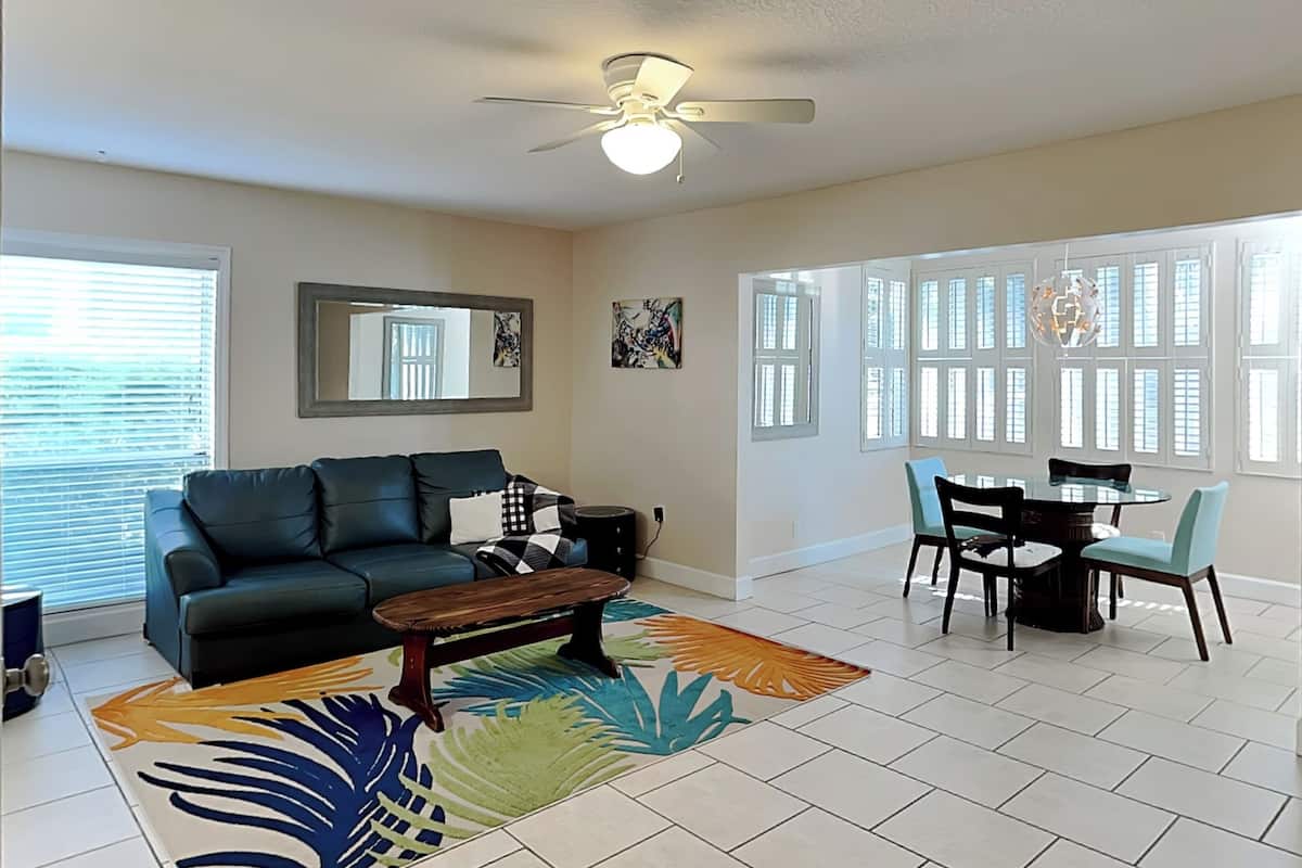 Condo, 1 King Bed with Sofa bed, Kitchen, Pool View (Quail Hollow - B3-2D - No Pet Allowed) | Living area | 42-inch flat-screen TV with digital channels