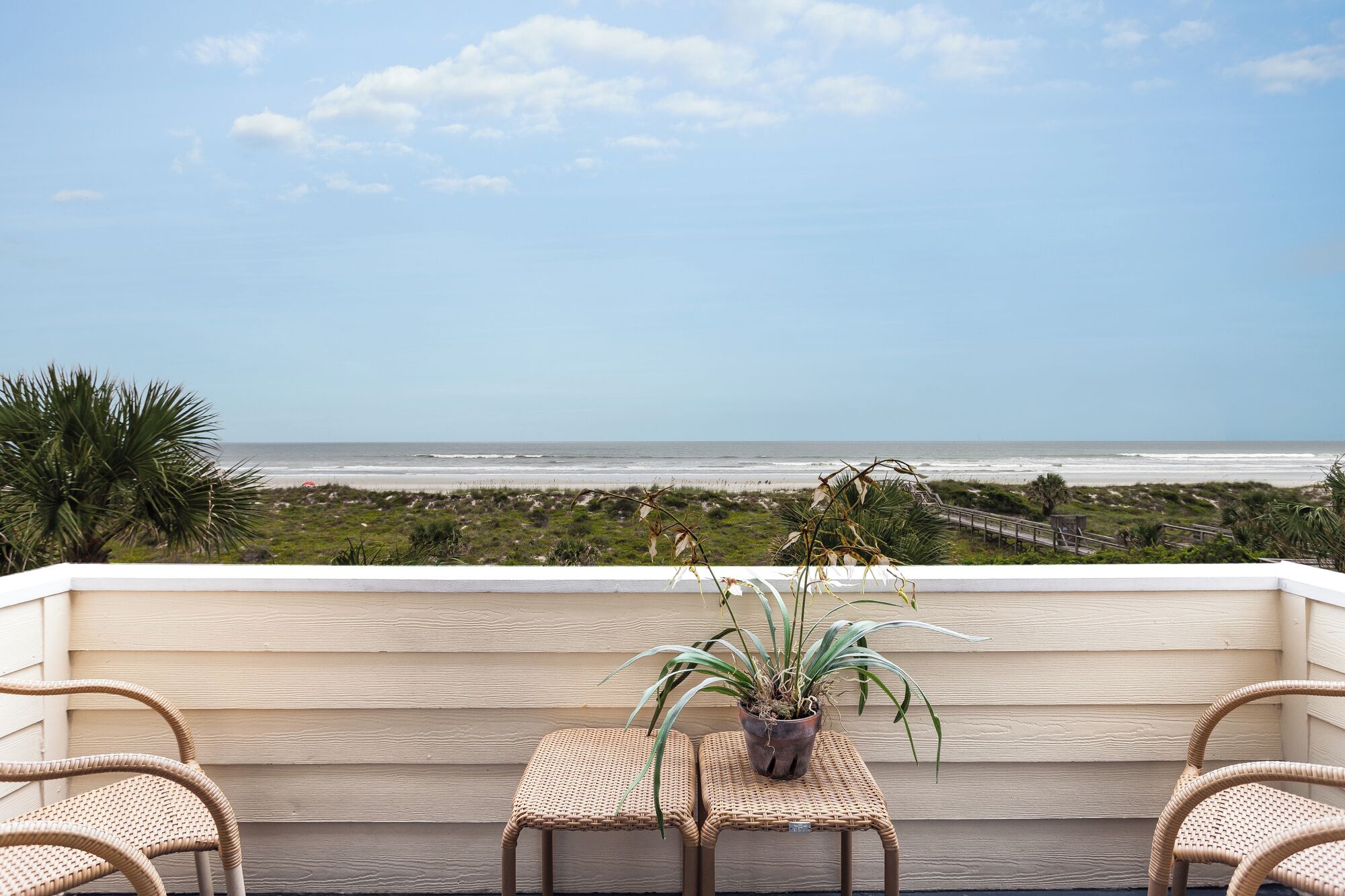 Apartment, 1 King-Bett, Balkon, Meerblick (#B2-1U - No Pets) | Ausblick vom Zimmer