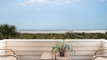 Leilighet, 1 kingsize-seng, balkong, havutsikt (#B2-1U - No Pets) | Utsikt fra rommet