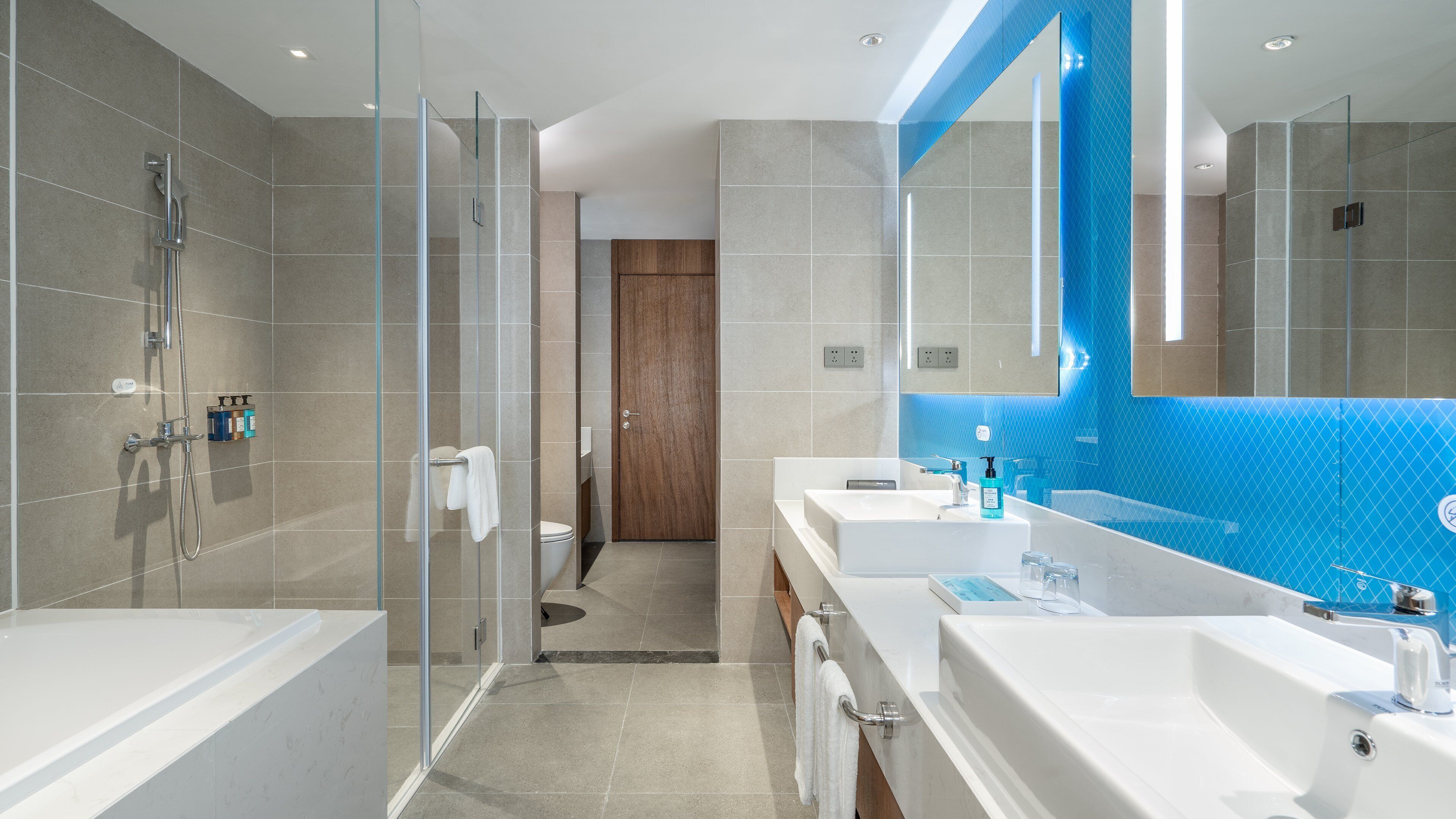 Suite, 1 Bedroom | Bathroom