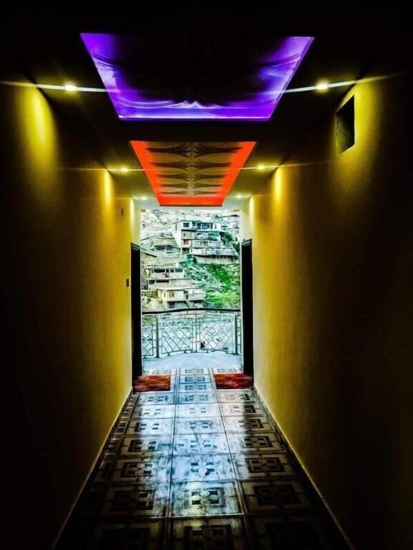 Interior - Hotel Hill Palace (Swat)