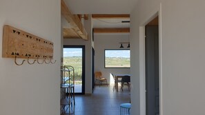 Interior - 3- House with panoramic view of vineyards (34120 TOURBES)