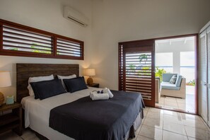 3 chambres, coffres-forts dans les chambres, bureau