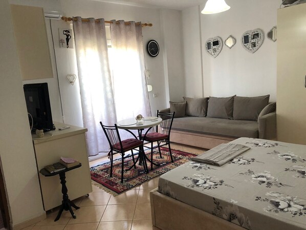 Monolocale | Ferro/asse da stiro, Wi-Fi gratuito, lenzuola