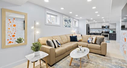 Modern Apartment very close to NYC with parking spot