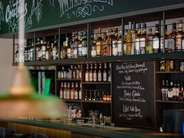 Bar (en la propiedad)