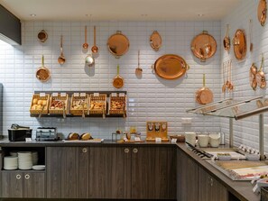 Daily buffet breakfast for a fee - ibis Styles Bad Reichenhall (Bad Reichenhall)