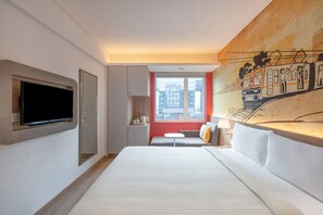 Frette Italian sheets, premium bedding, memory foam beds, minibar - Ibis Mumbai Vikhroli (Mumbai)
