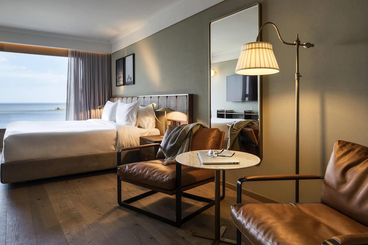 1 bedroom, minibar, in-room safe, desk