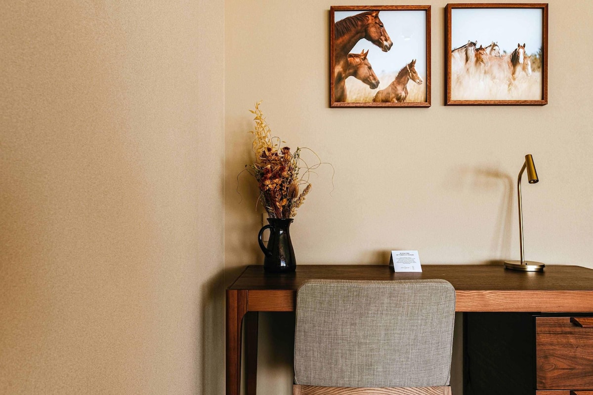 1 bedroom, minibar, in-room safe, desk