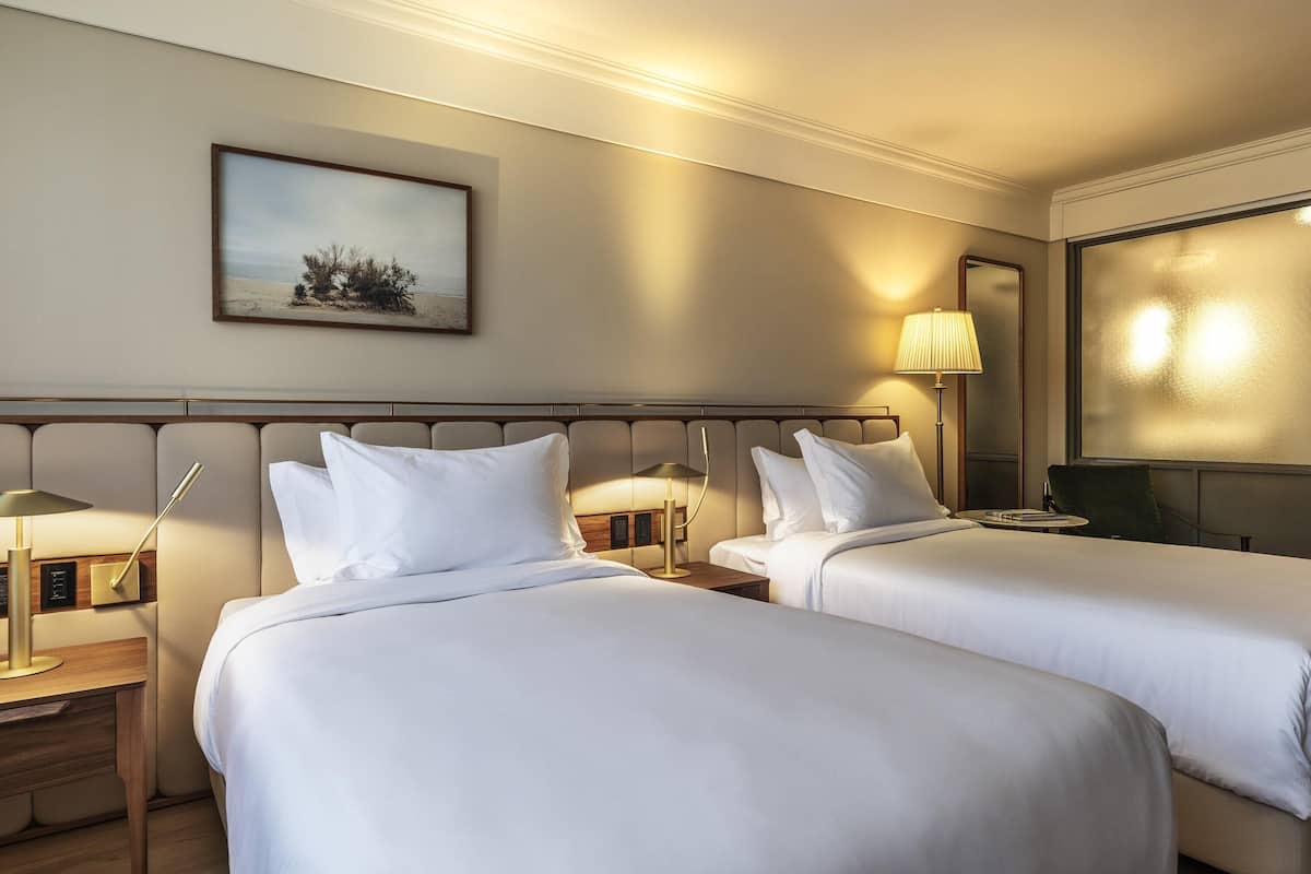 Superior Twin kamer, 2 eenpersoonsbedden | 1 slaapkamer, een minibar, een kluis op de kamer, een bureau