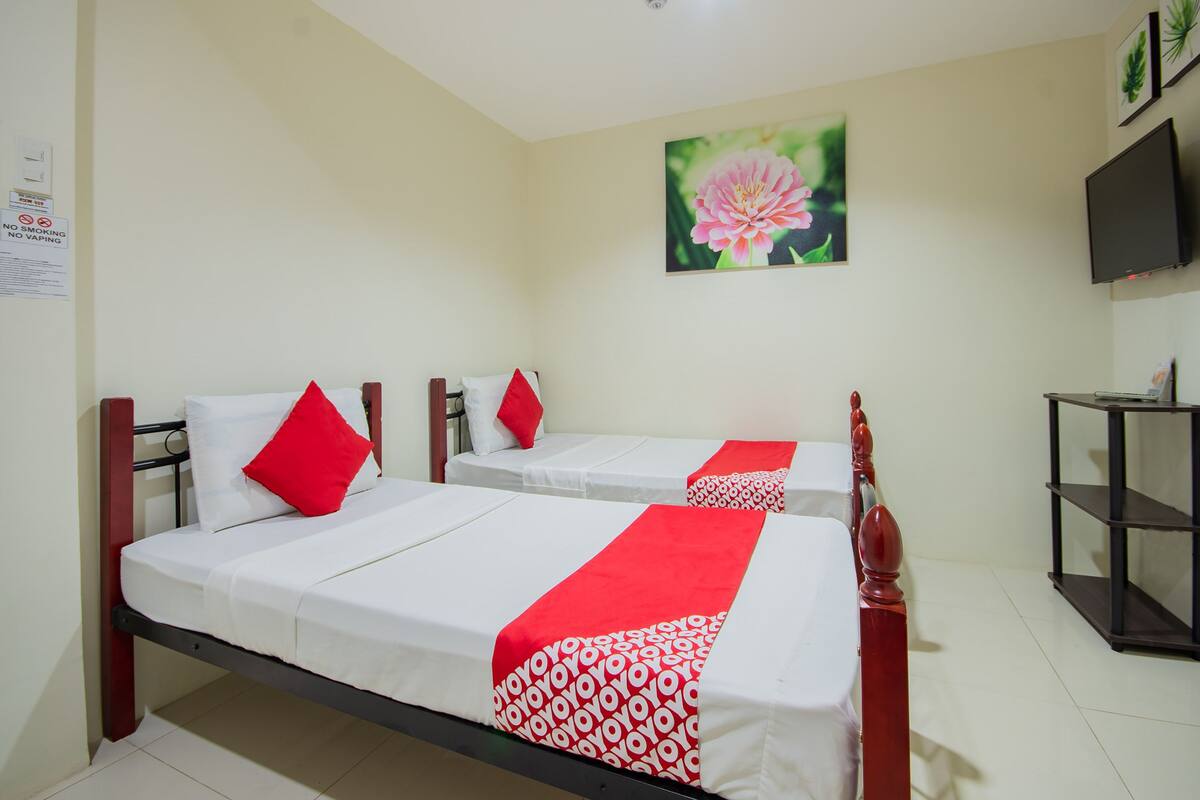 Deluxe Twin Room | 1 bedroom, free WiFi, bed sheets