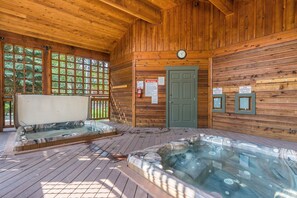 Condo, 2 Bedrooms | Spa
