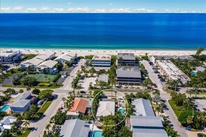 House, 3 Bedrooms | Aerial view