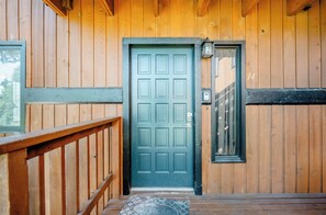 Exterior detail - Four O'clock Lodge B14 (Breckenridge)