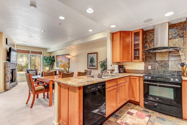 Microwave, stovetop, dishwasher, coffee/tea maker