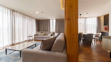 Televisión de pantalla plana