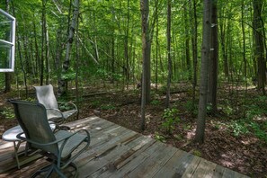Terrace/patio - ❤️Tiny house THOW in woods -odorless compost toilet NEW-hot tub (Lapeer)