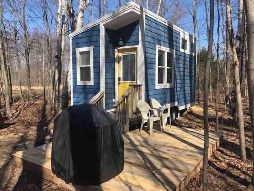 ❤️Tiny house THOW in woods -odorless compost toilet NEW-hot tub