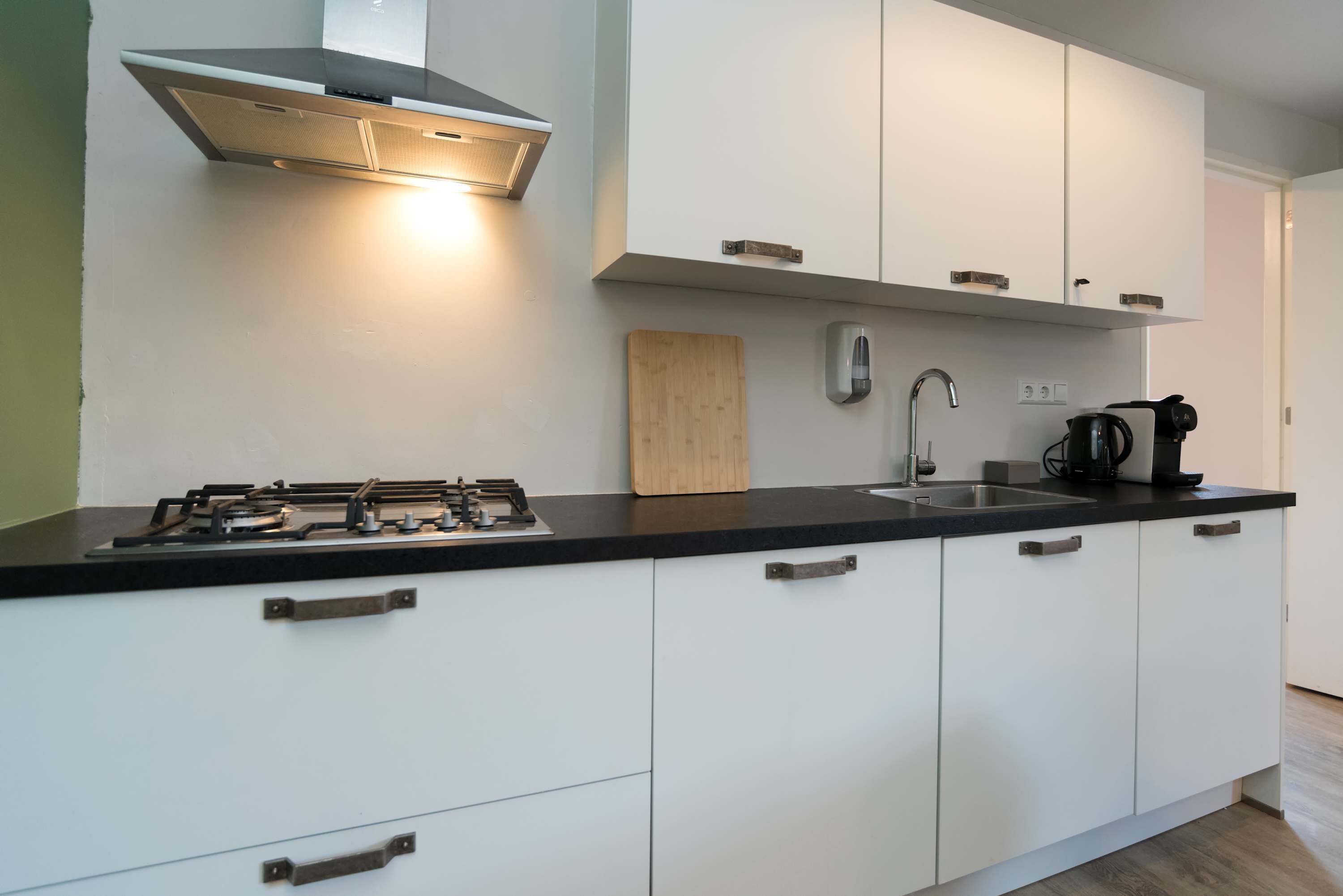 Réfrigérateur, lave-vaisselle