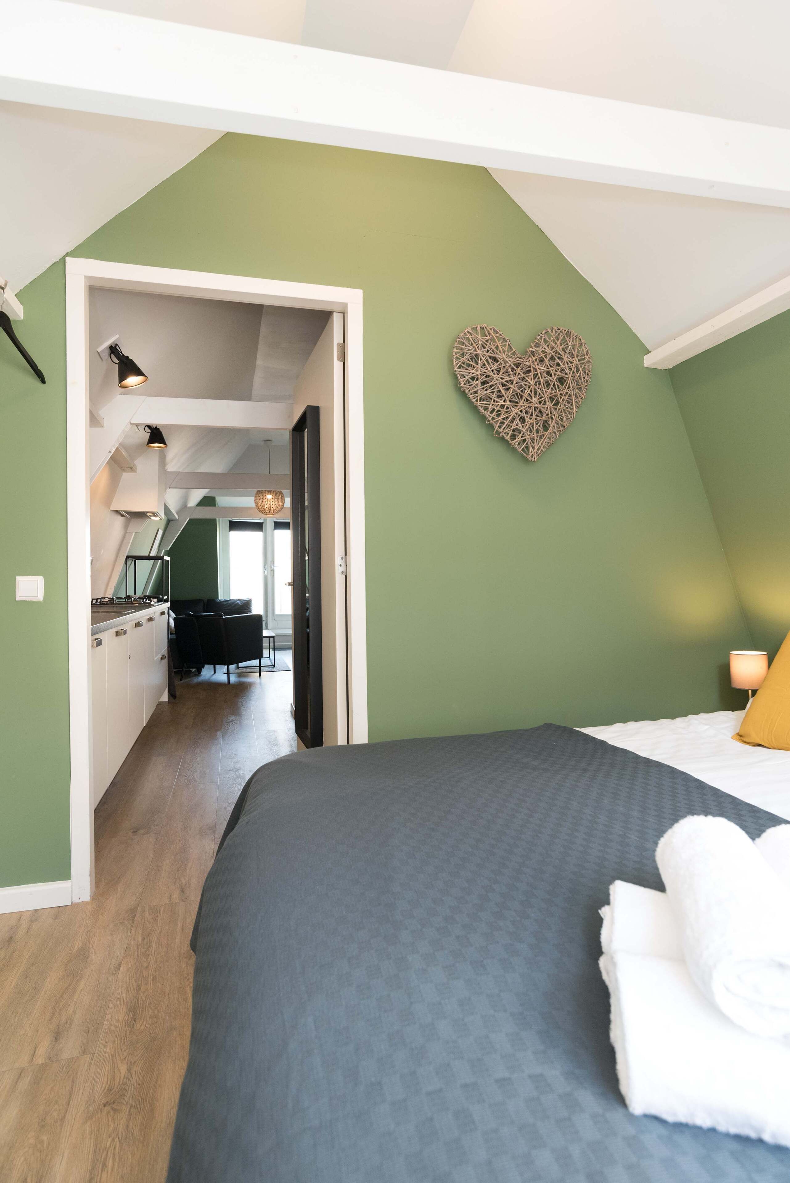 1 bedroom, WiFi, bed sheets