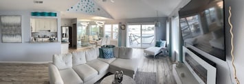 Image of Modern condo on Harbor & steps from the beach! W/ Private balcony & Boat Slip